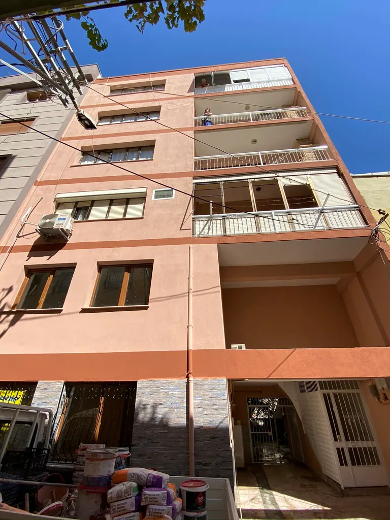 Gönen Apartmanı — Karşıyaka / İzmir